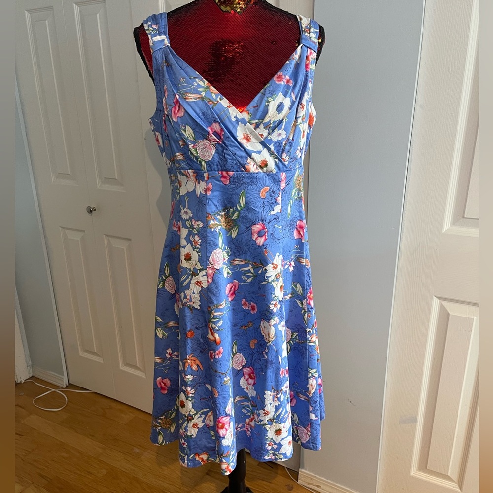 Cleo petite size 10 summer dress